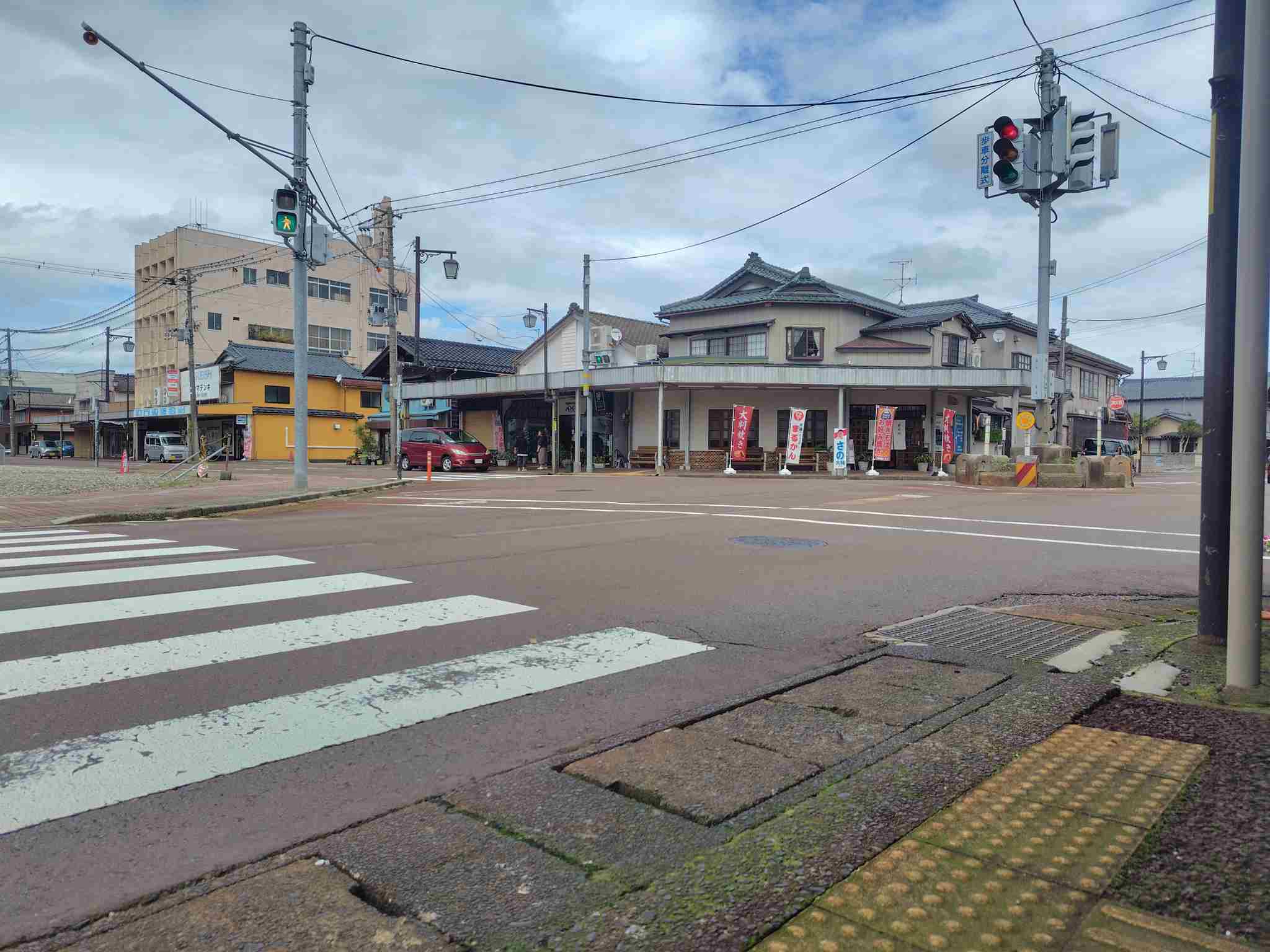 吉田駅周辺交差点