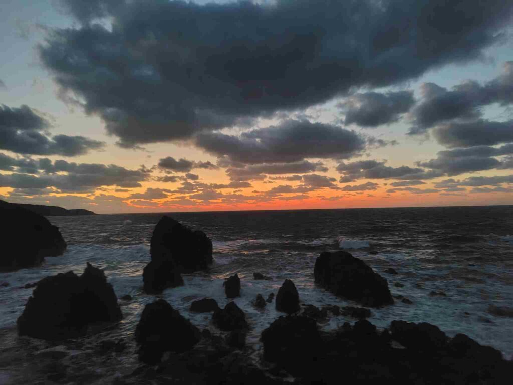 日本海の夕焼け＠リゾートしらかみ