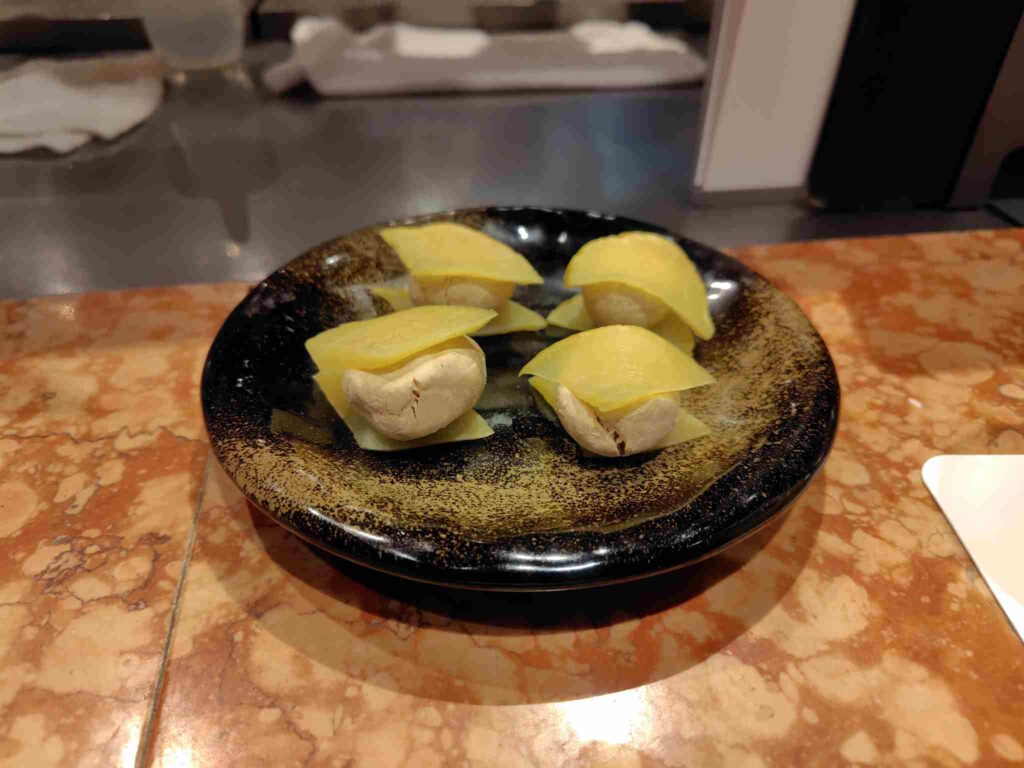 伊勢たくあんとクリームチーズ角屋醤油漬け