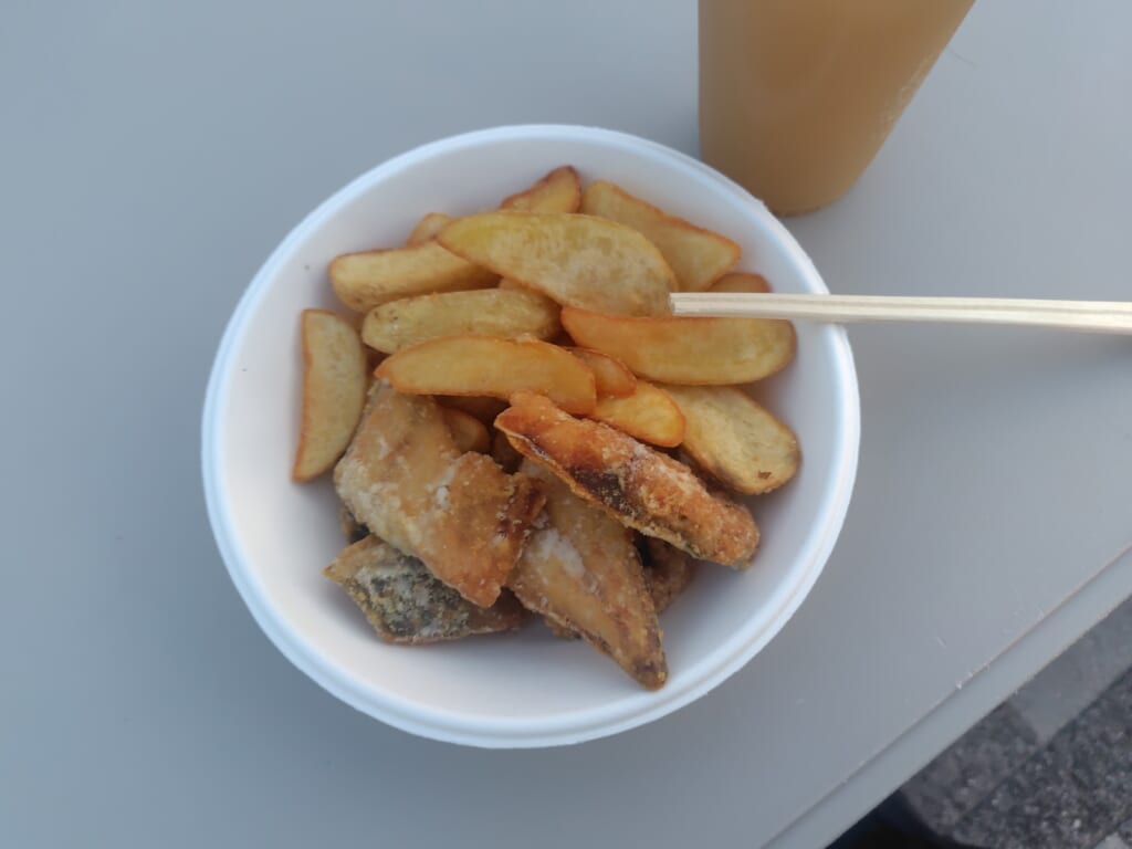 鯖アンドチップス